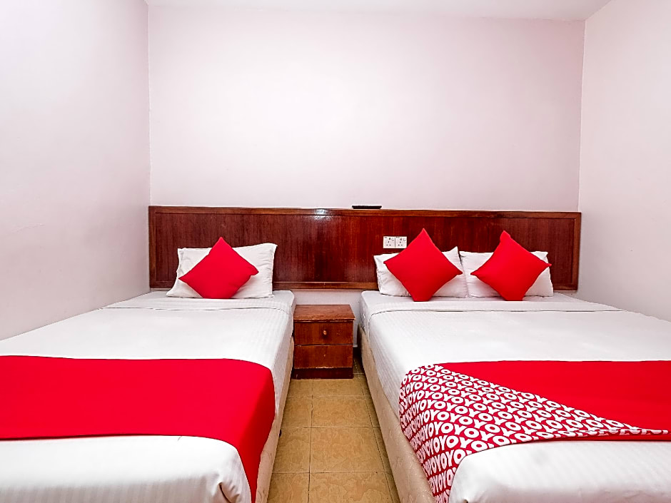 OYO 984 Kings Hotel