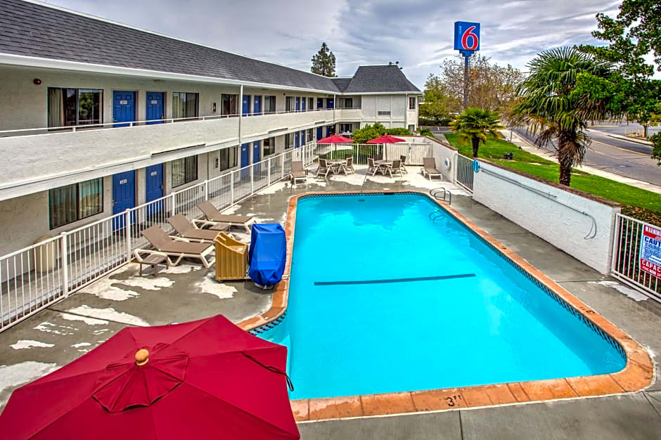 Motel 6-Fairfield, CA - North