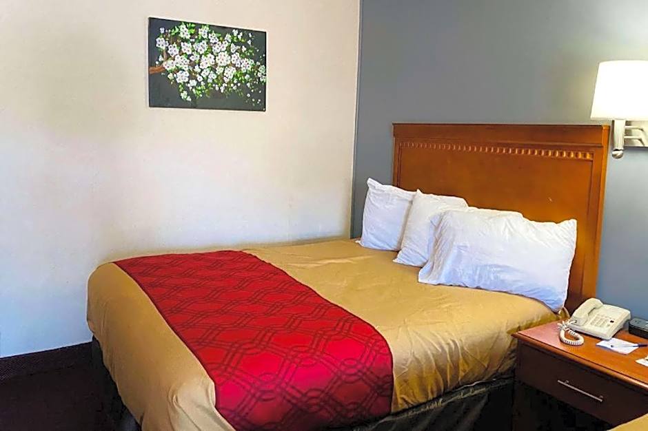 Baymont by Wyndham Lake George
