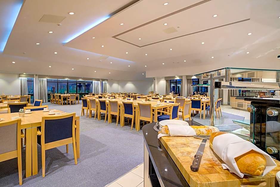 Warwick Conferences - Radcliffe