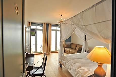 Family Room with Balcony