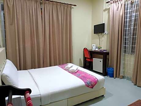 Superior Queen Room
