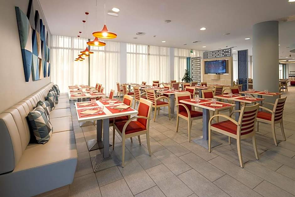 Holiday Inn Express Parma By IHG