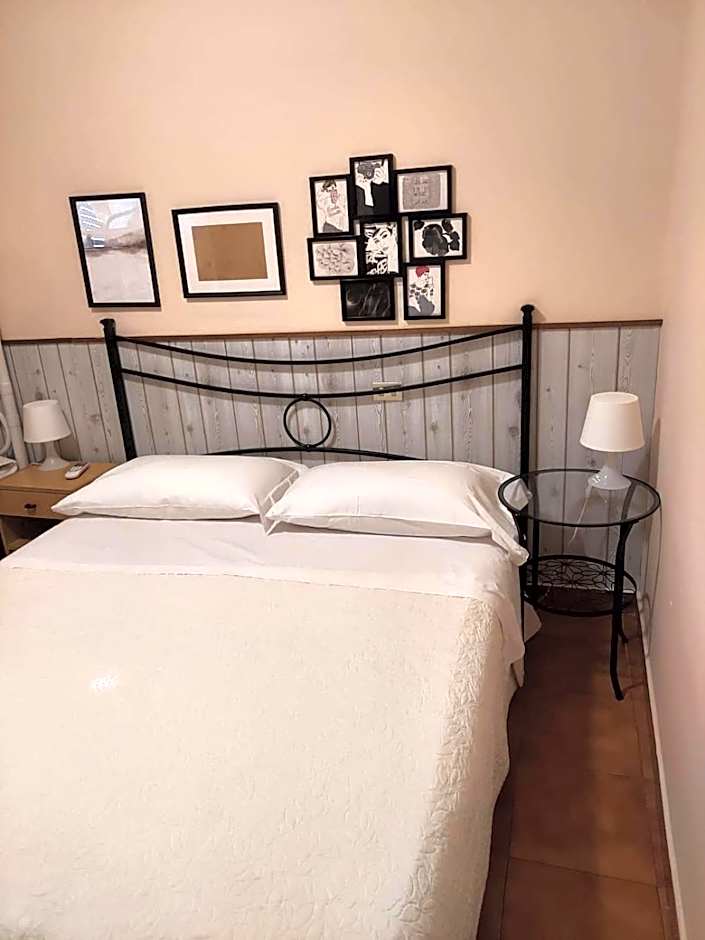 Albergo Ristorante Bar Pizzeria La Lanterna