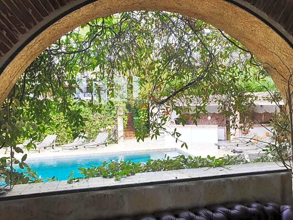 Le Mas De Mougins – Mougins, CT