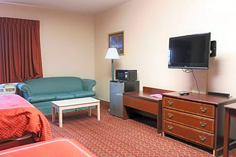 Queen Room with Two Queen Beds - Non-Smoking