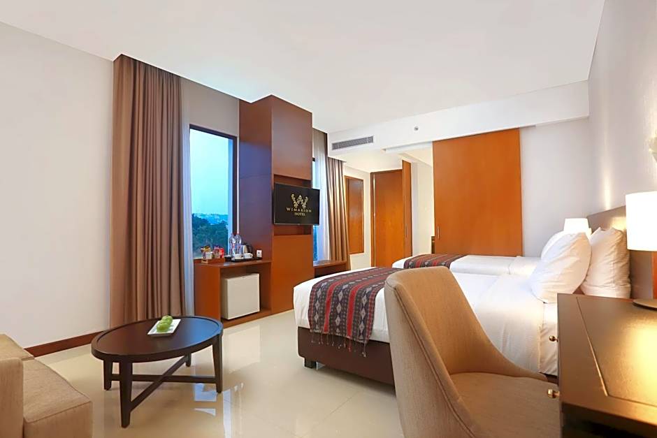 Photo 1 of 6 of Deluxe Grand 2 Beds