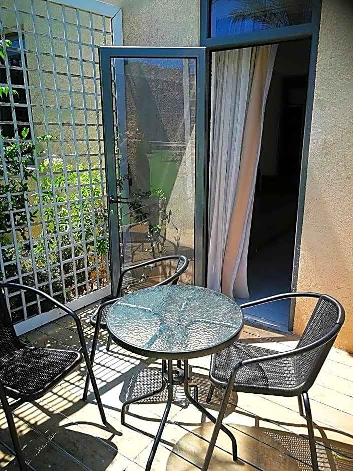 Q Village Hotel - Poleg Beach