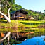 Kingfisher Lakeside Retreat