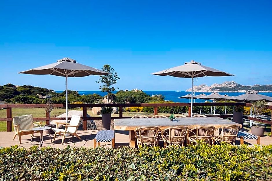Mangia's Santa Teresa Sardinia, Curio Collection by Hilton
