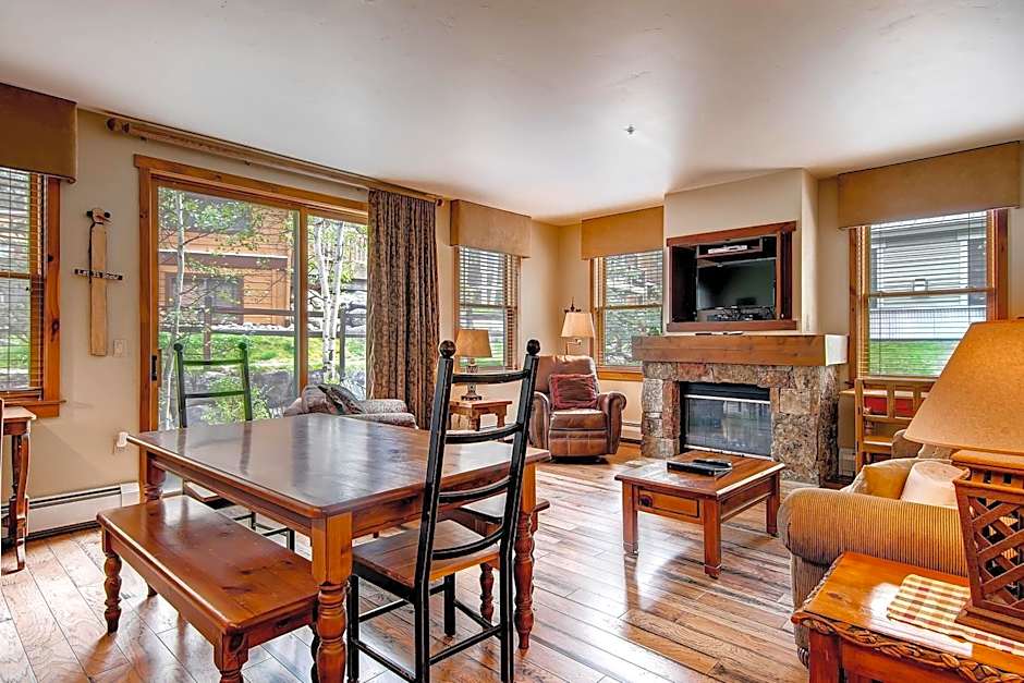 Main Street Junction