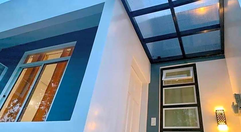 Bohol Emerelle's Tourist Inn