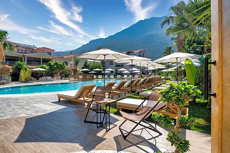 Ata Lagoon Beach Hotel