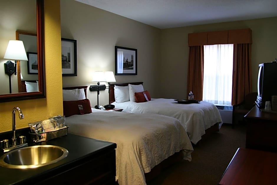 Hampton Inn & Suites Memphis East