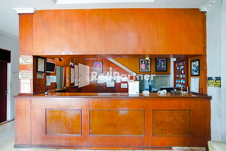 Hotel Serena Anggrek near Manhattan Times Square Mall Medan Mitra RedDoorz