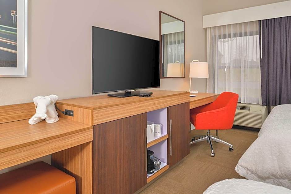 Hampton Inn By Hilton Raleigh/Clayton I-40