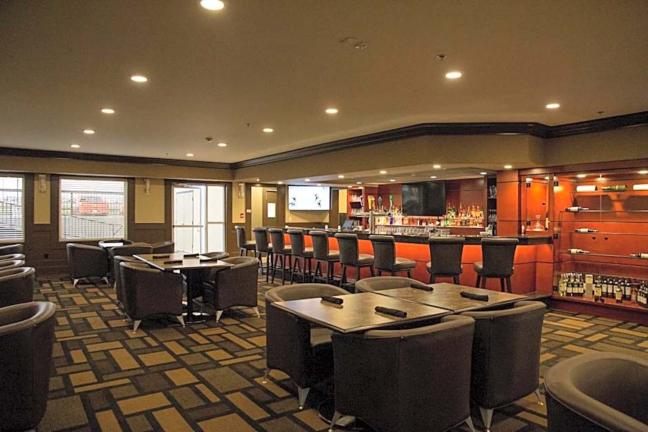 Chateau Nova Peace River