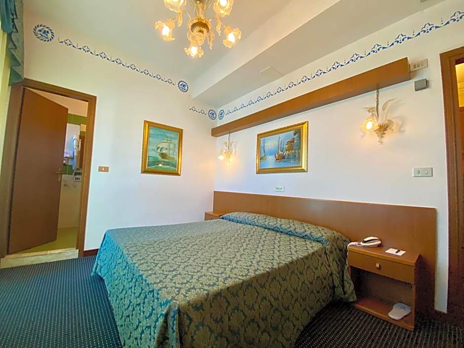 Hotel Florida