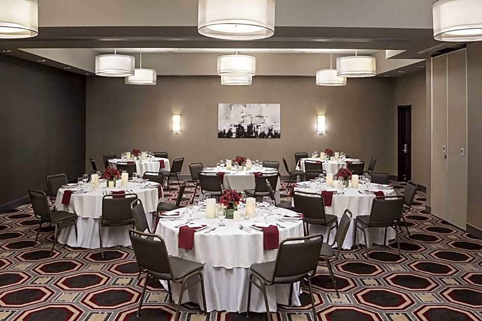 Cambria Hotel White Plains - Downtown