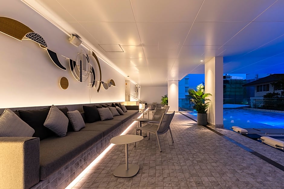 Shama Yen-Akat Bangkok