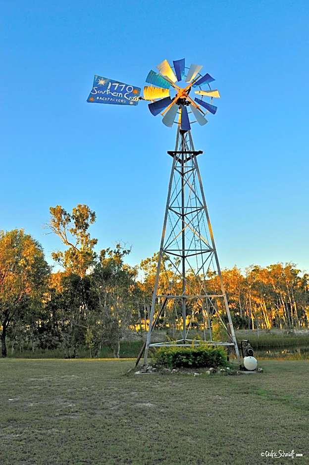 1770 Southern Cross Travellers Retreat