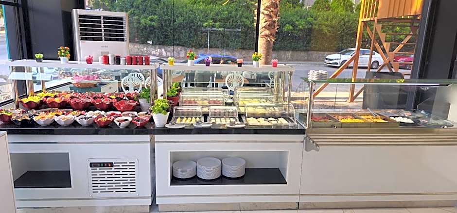 SKYBLUE İSTANBUL HOTEL