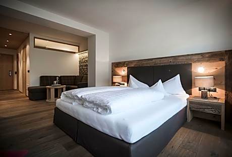 Junior Suite with Balcony