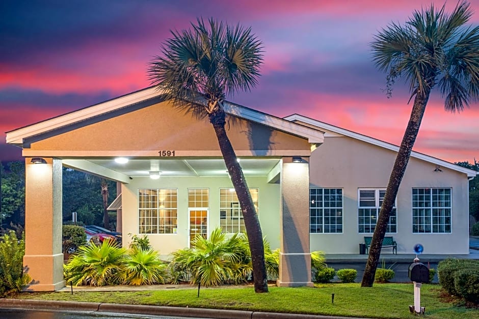 SureStay Hotel by Best Western North Myrtle Beach