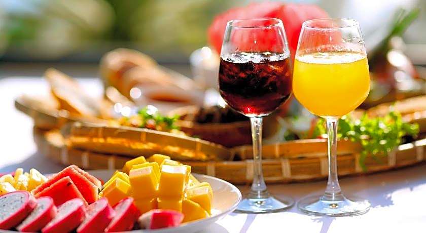 Homestead Seaview Phu Quoc Hotel