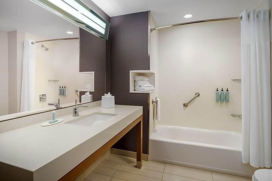 Courtyard by Marriott Phoenix Mesa Gateway Airport