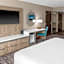 DoubleTree by Hilton Lubbock - University Area