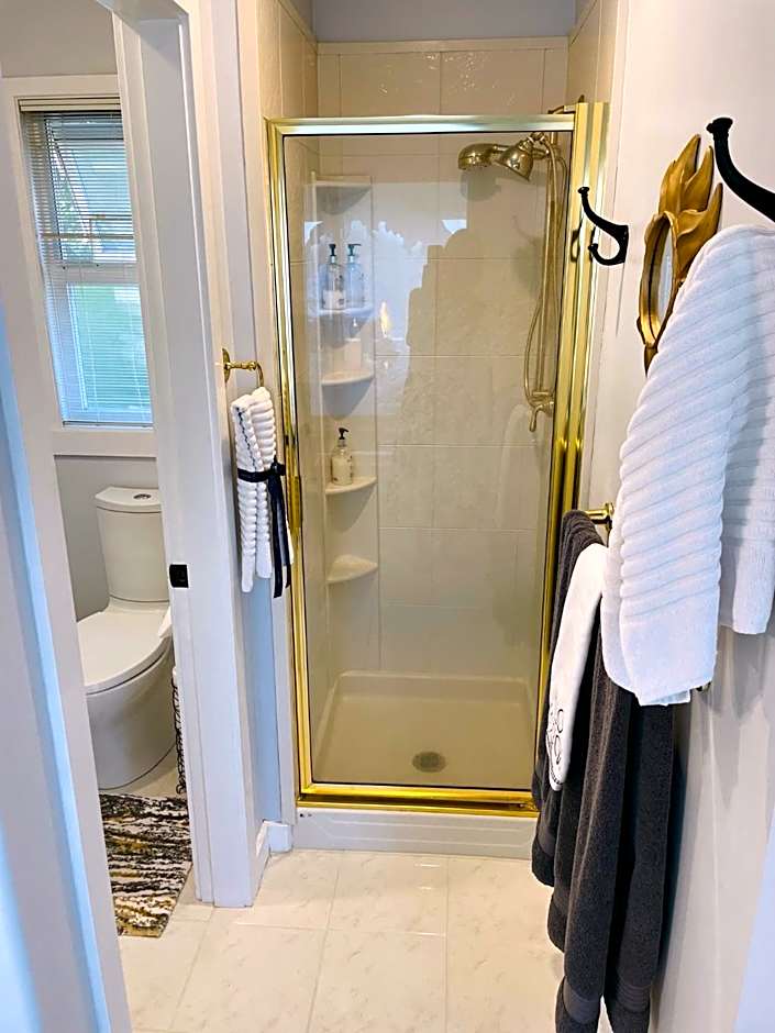 Donna's Bed & Breakfast