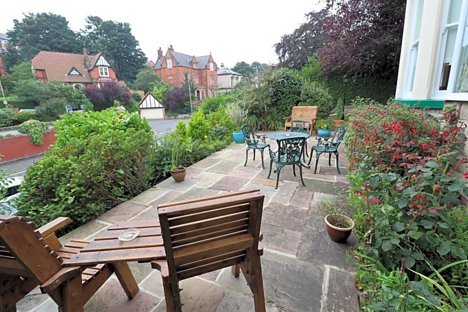 The Raincliffe Hotel