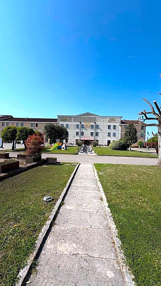 UNA HOTELS Occhiobello