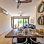 Luxury Apt Gym Jacuzzi WIFI Starlink