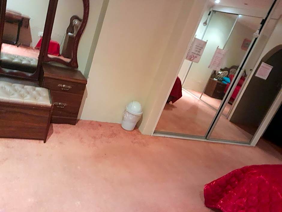 Pilot Inn Accommodation