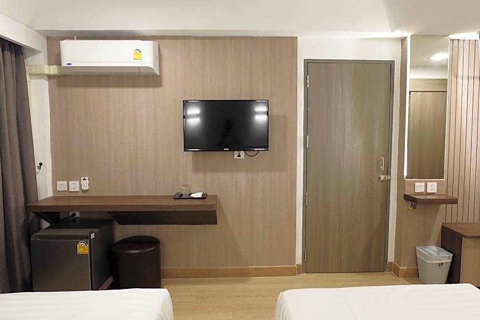 U-Thong Hotel