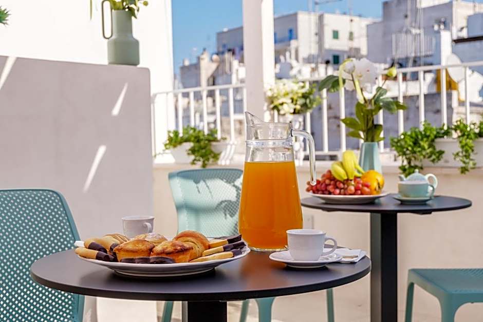 La Bella Ostuni Suites