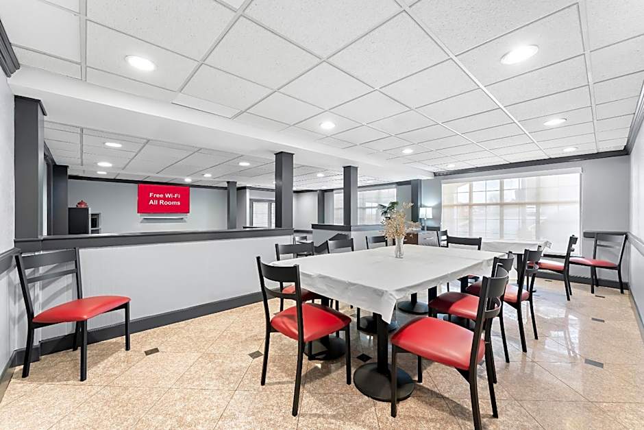 Red Roof Inn Lancaster