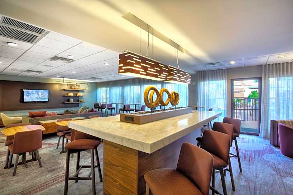Courtyard by Marriott McAllen Airport