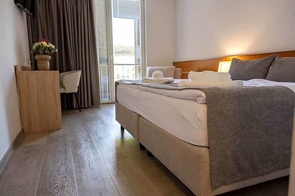 Hotel Creina