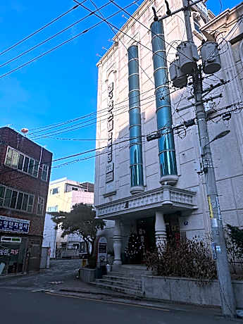 Daegu Gyeong's Hostel