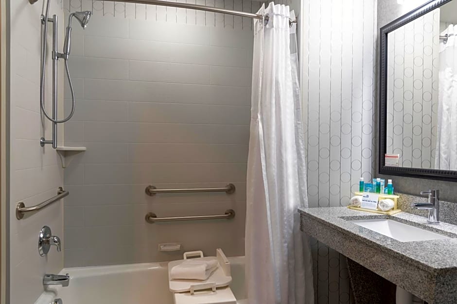 Holiday Inn Express & Suites Columbus - Polaris Parkway / COLUMBUS, an IHG Hotel