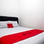 RedDoorz near Stasiun Solo Balapan 3