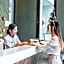 B2 Pai Premier Hotel