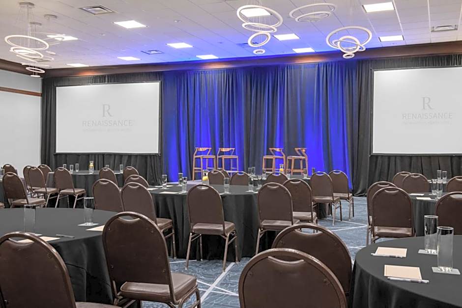 Renaissance by Marriott Indianapolis North Hotel