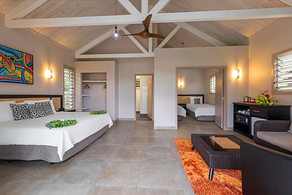Photo 1 of 2 of Family Bungalow, Lagoon View