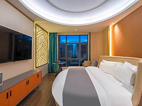 No.1 International Hotel