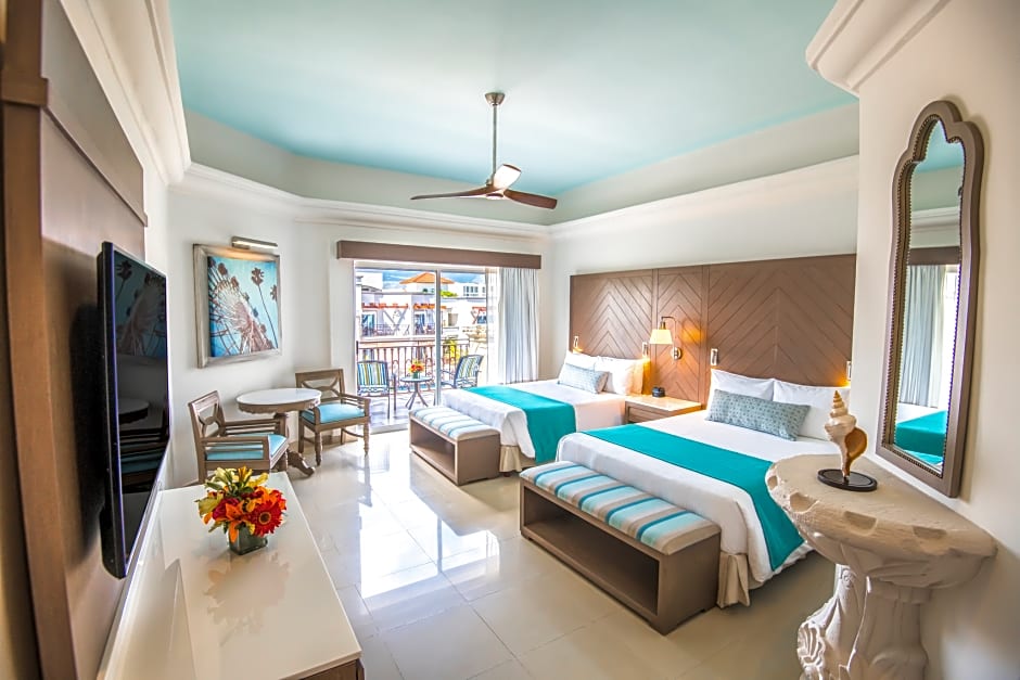 Wyndham Alltra Playa del Carmen Adults Only All Inclusive