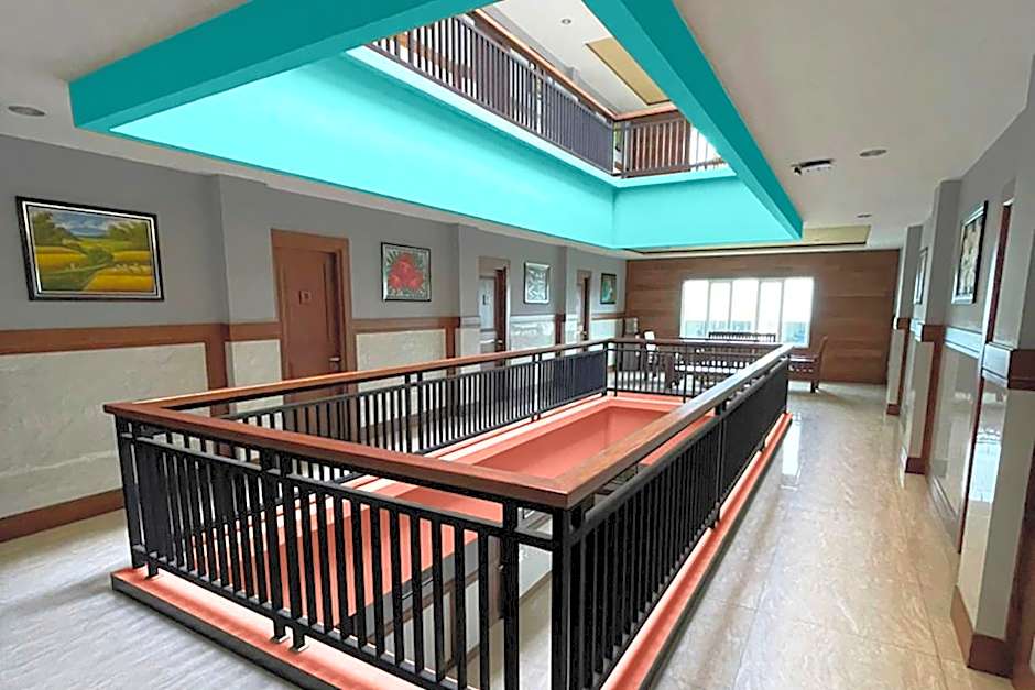 Sans Hotel Budaya Cirebon